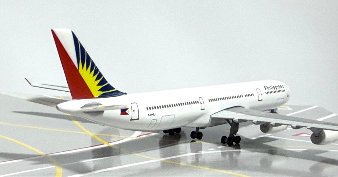 herpa 1/500 B747-400 & A340-300フィリピン航空2機