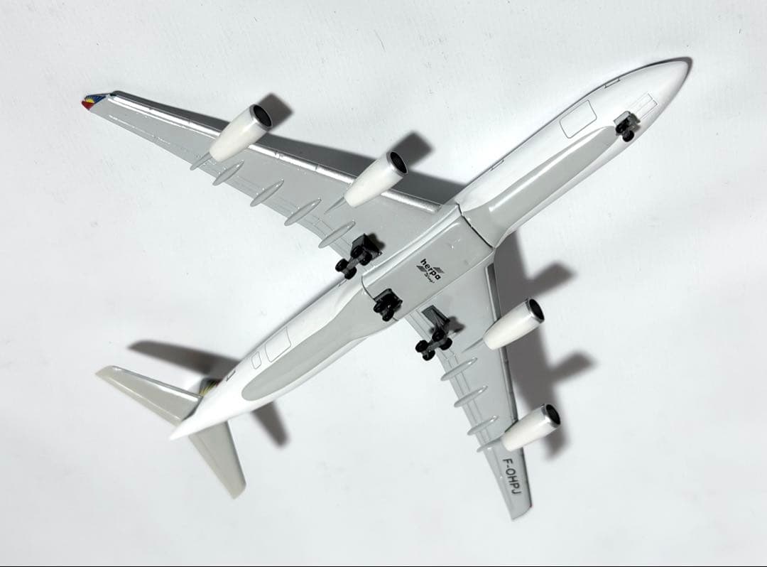 herpa 1/500 B747-400 & A340-300フィリピン航空2機
