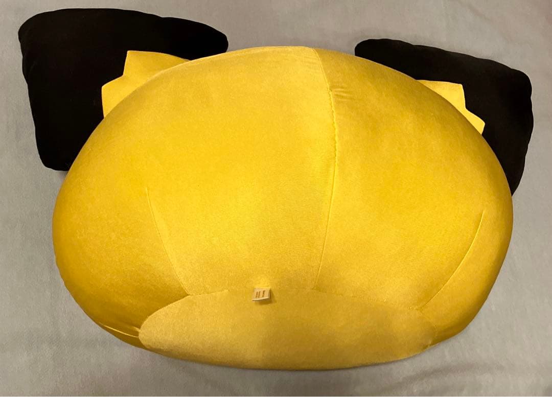 希少 ポケモンセンター限定 ピチューのふわふわクッション