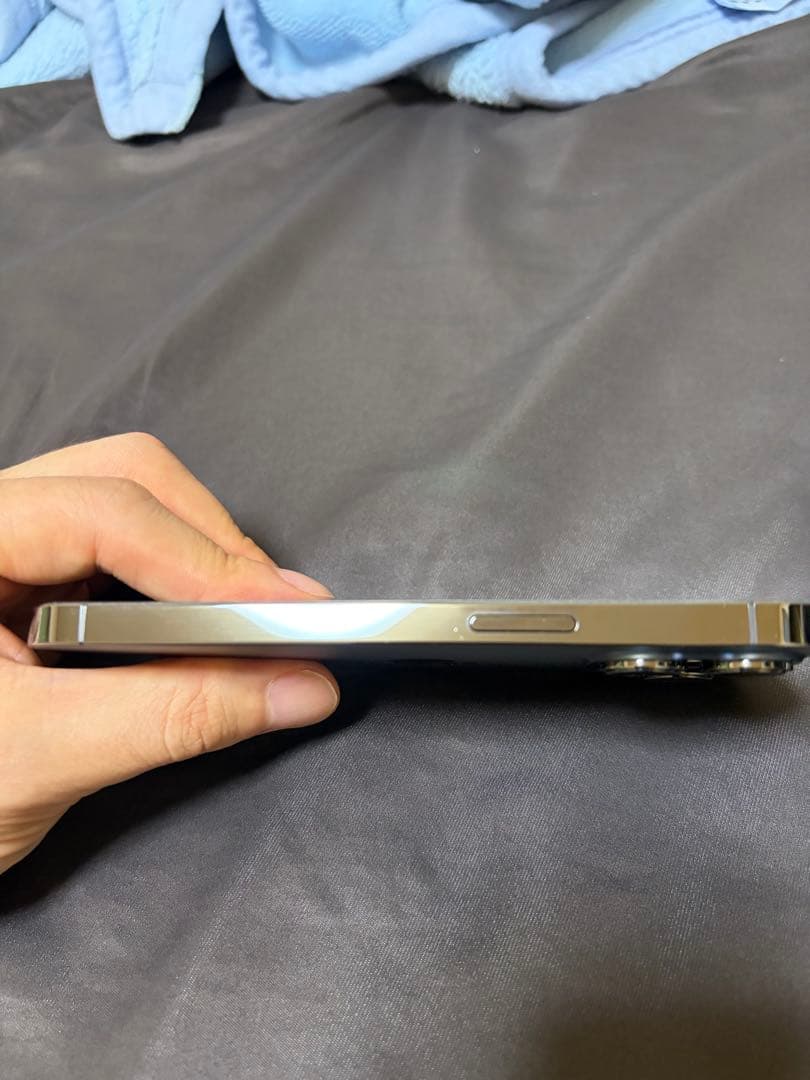 Apple iPhone 13 Pro 1TB simフリー 付属品完備