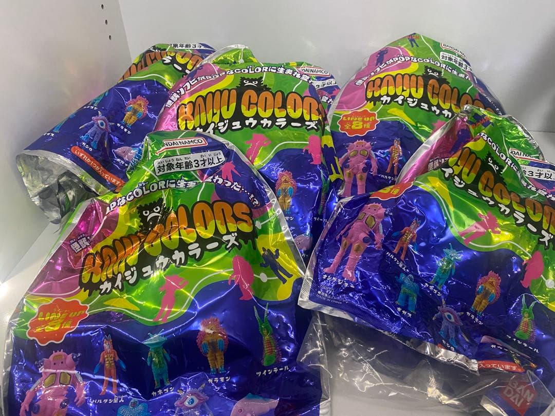 KAIJU COLORS カイジュウ　カラーズ　全8種　怪獣　ソフビ