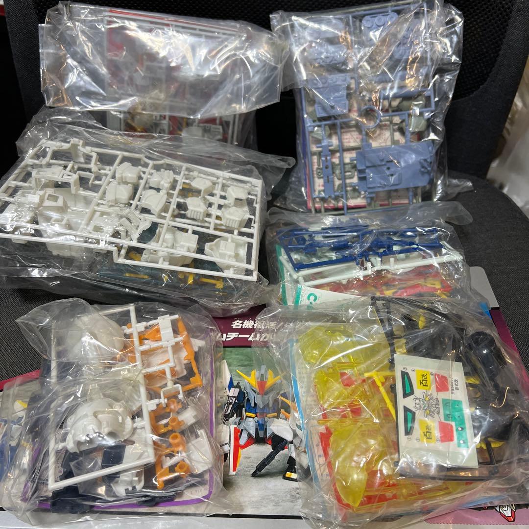 新品　バンダイ　元祖SDガンダム　完全復活！！ 5大ガンダム＋1 完品