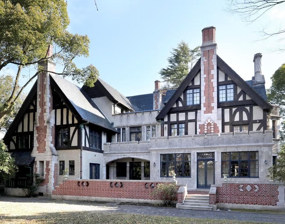 昭和レトロ洋館「大丸ヴィラ」　白色模型