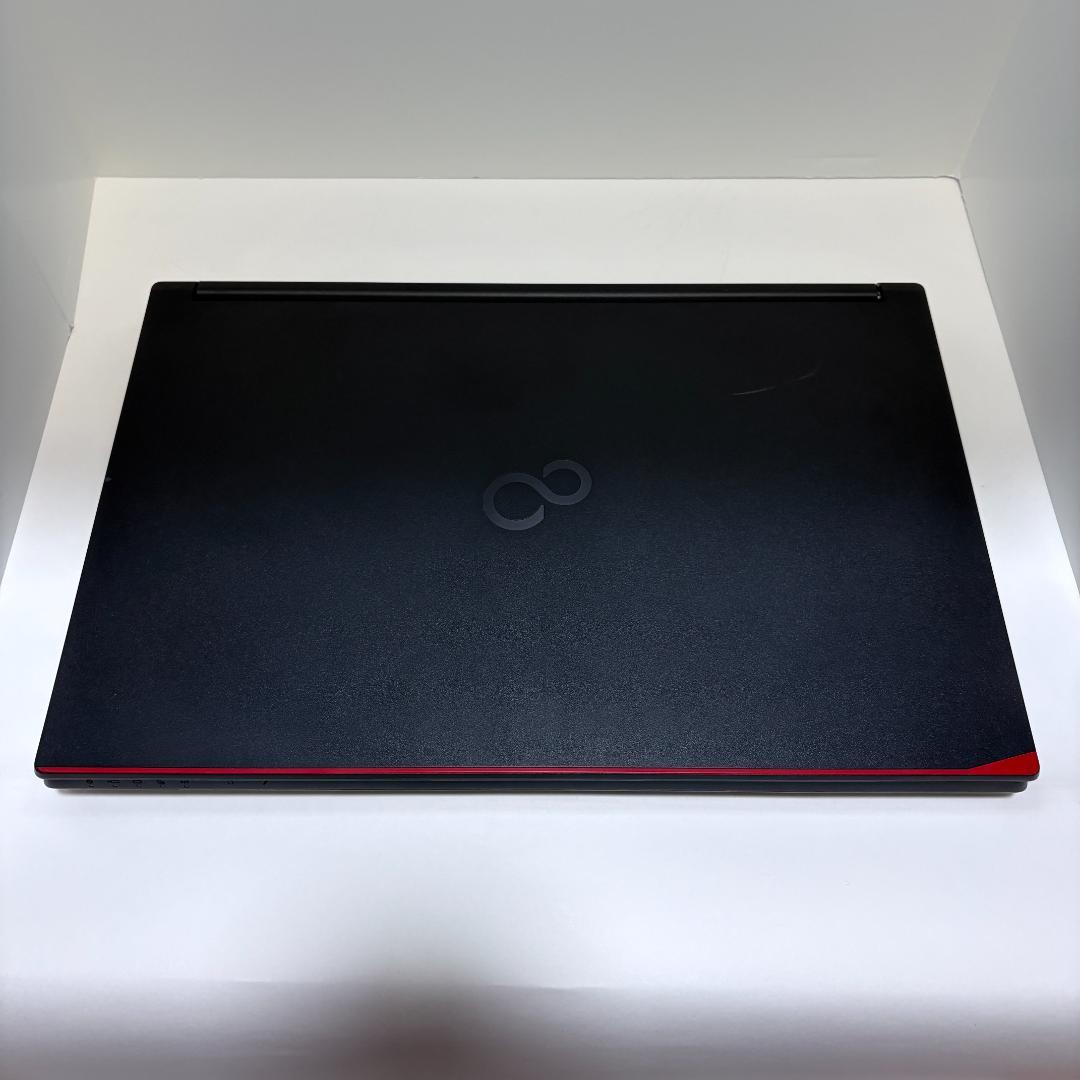 LIFEBOOK A5511/G 大画面15.6型 16G/256G DVD