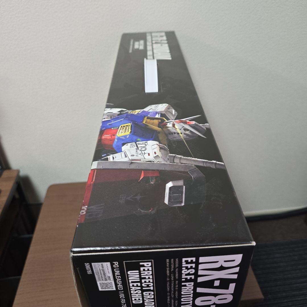 PG UNLEASHED 機動戦士ガンダム RX-78-2 ガンダム 1/60