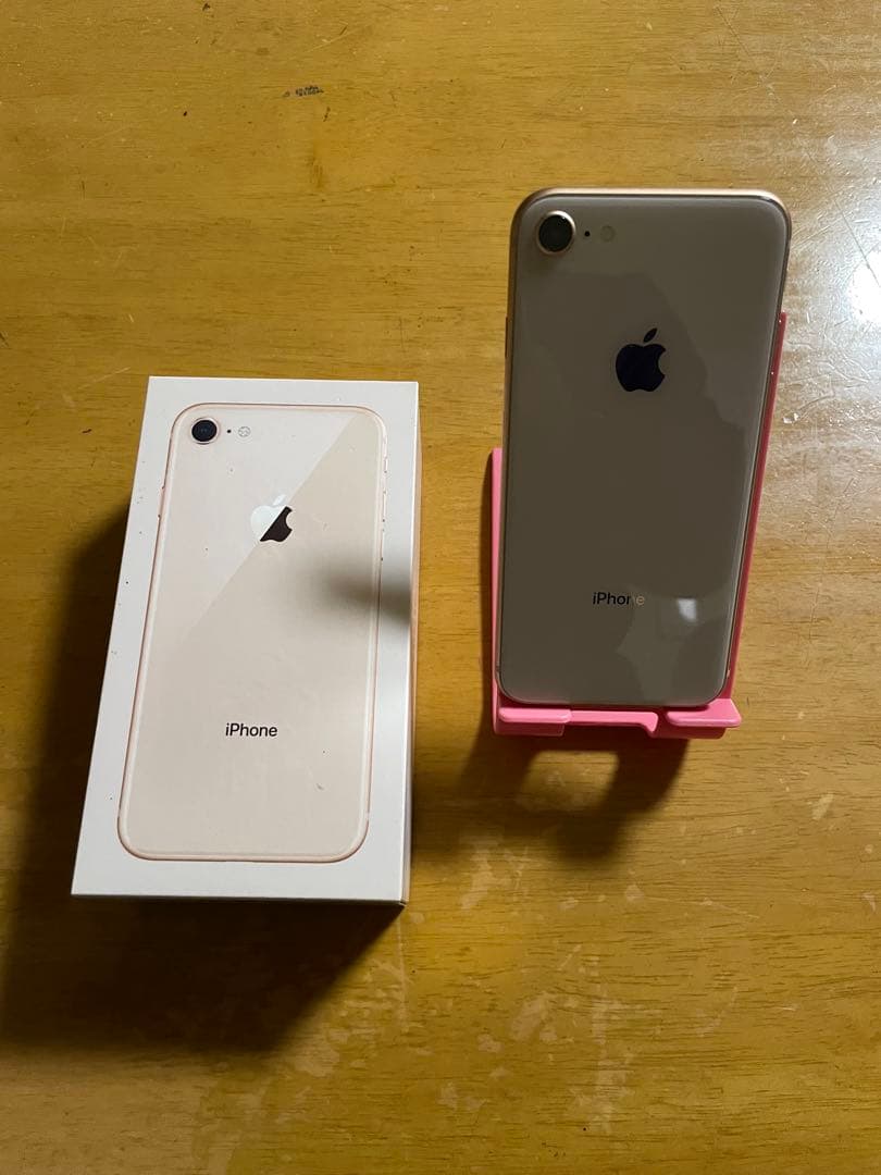 iPhone 8 Gold 128GB SIMフリー（mineo購入品）箱付き