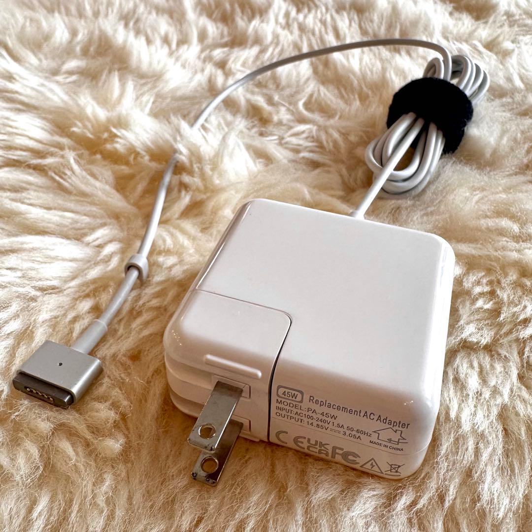 【美品】MacBook Air 11-inch（初期化済）