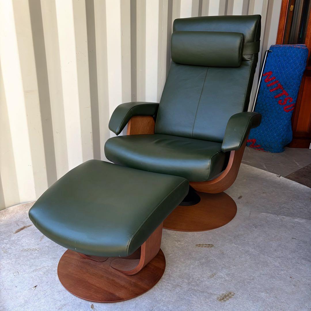 カリモク ザ・ファースト RU71 2025年製 本革オットマン付き定価約37万