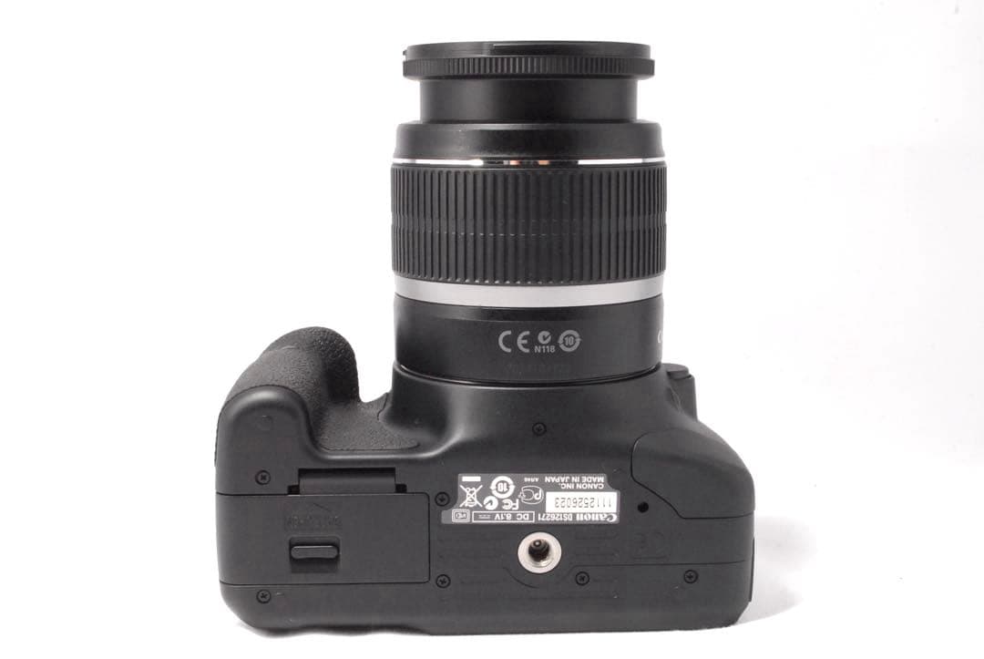 美品✨バッテリー2個付✨手ぶれ補正機能付き✨Canon EOS Kiss X4