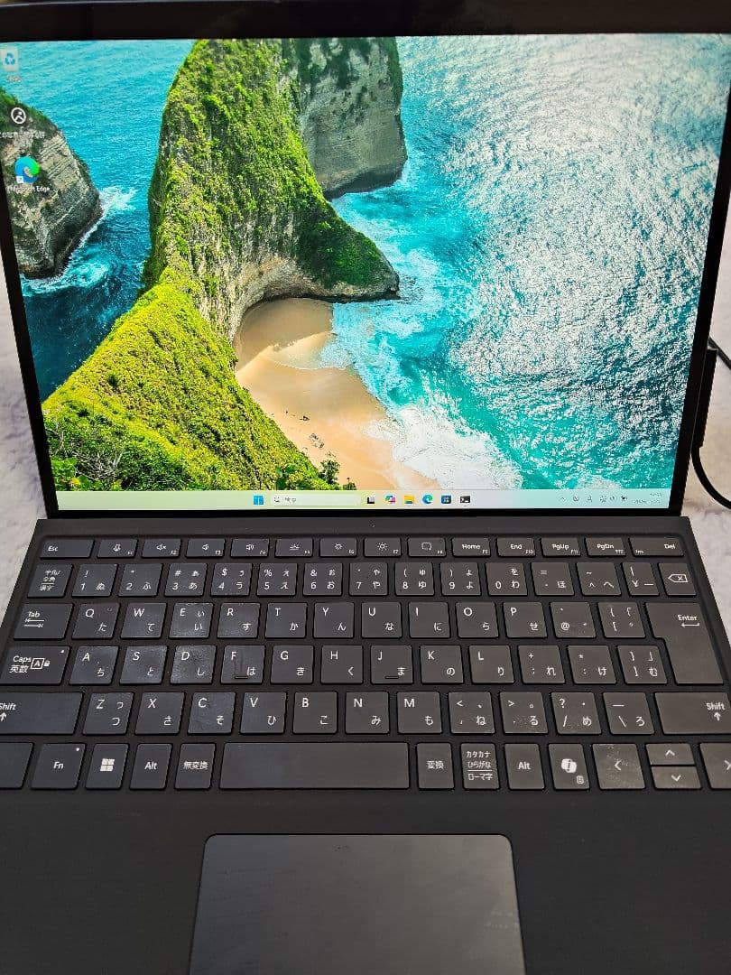 美品 Microsoft Surface Pro8 i7 16GB 256GB