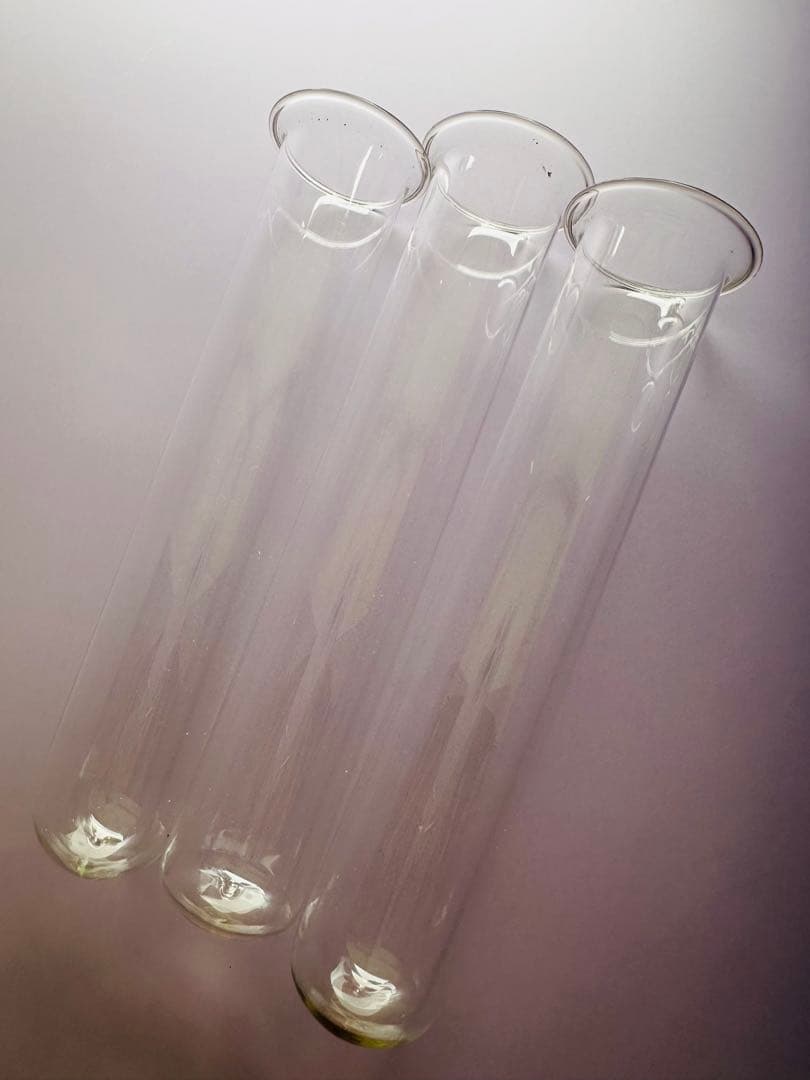 花器　オブジェ　鉄製　アクタス