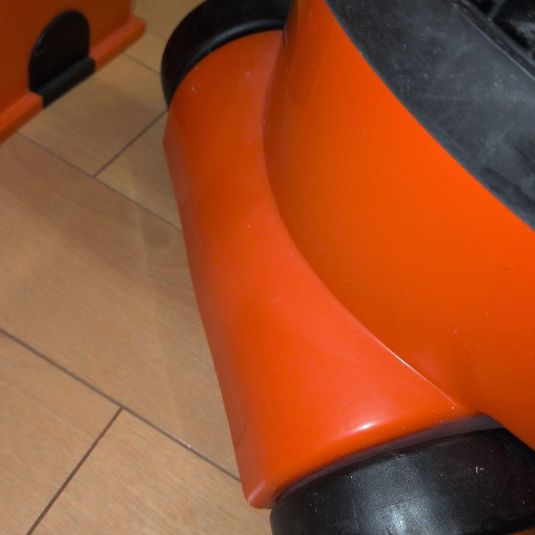 掃除機 ヘンリー 本体 収納ハウス付き