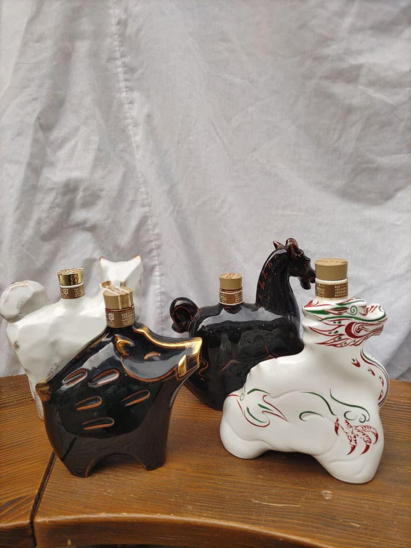 陶器製動物型ボトルセット一品1800円