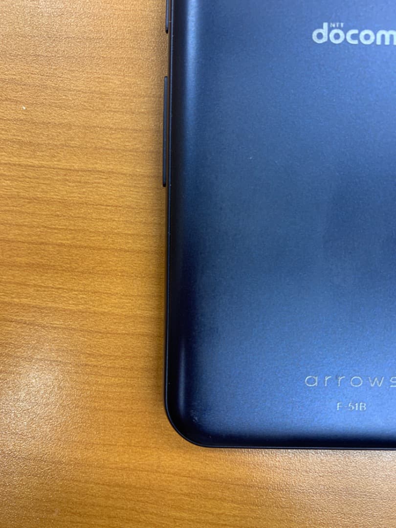 サ*ン様 動作確認済 AQUOS wish F-51B 64GB ID Q448