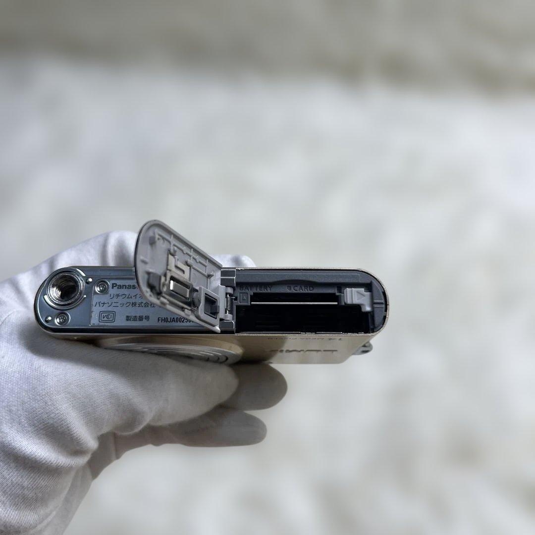 動作確認済み Panasonic LUMIX DMC-FX66　ゴールド