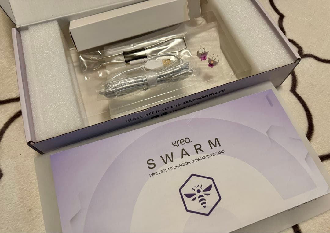 【海外限定】Kreo SWARM メカニカルキーボードハニーキーキャップ
