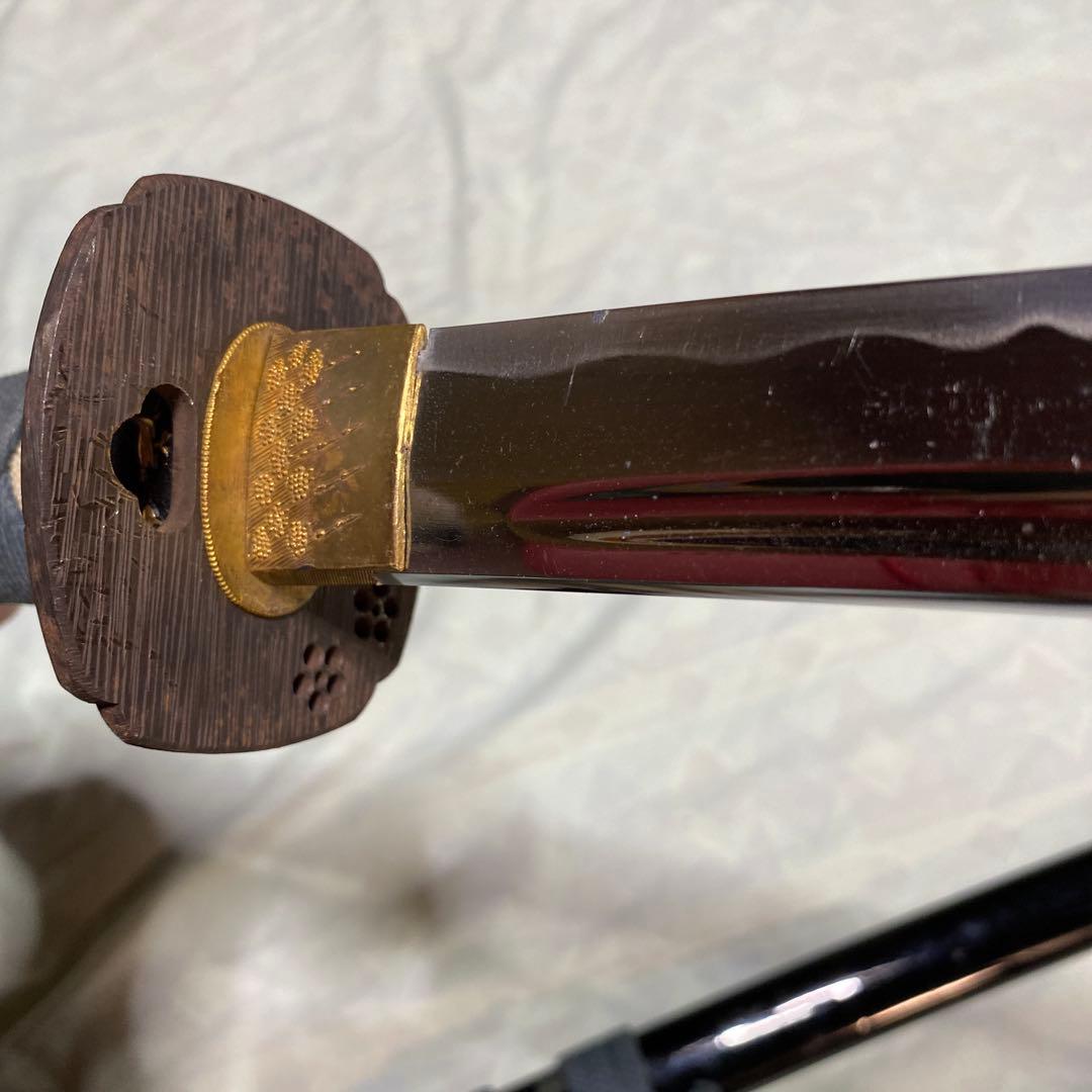 格安高級居合刀 濃緑柄 桜花透し木瓜鍔 螺鈿桜花入黒呂鞘