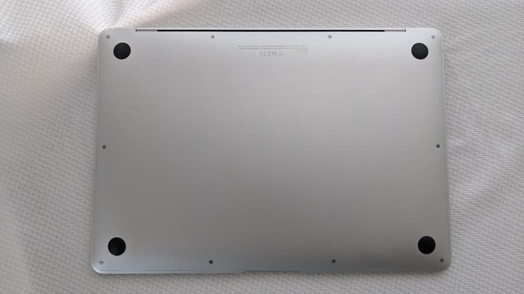 MacBook Air M1 8GB 【バッテリー正規品交換済み 容量100％】