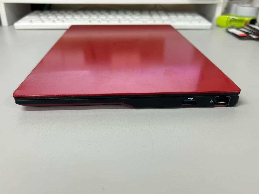 超軽量840g 富士通 LIFEBOOK U9311/M 美品 オフィスあり④