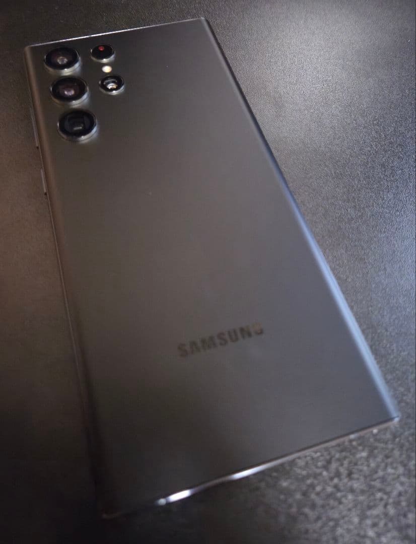 超美品 Galaxy S22 Ultra 512GB SIMフリー