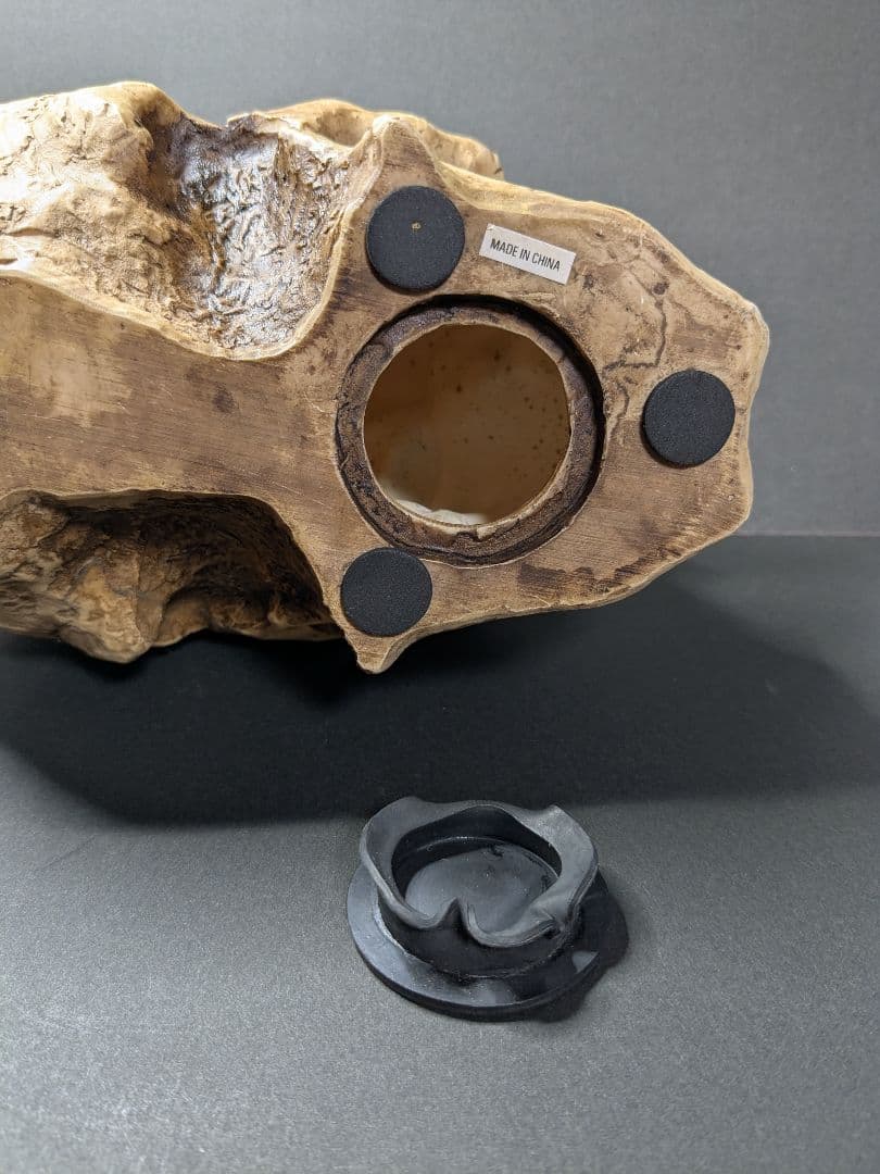 1999年製のレトロなスカル貯金箱