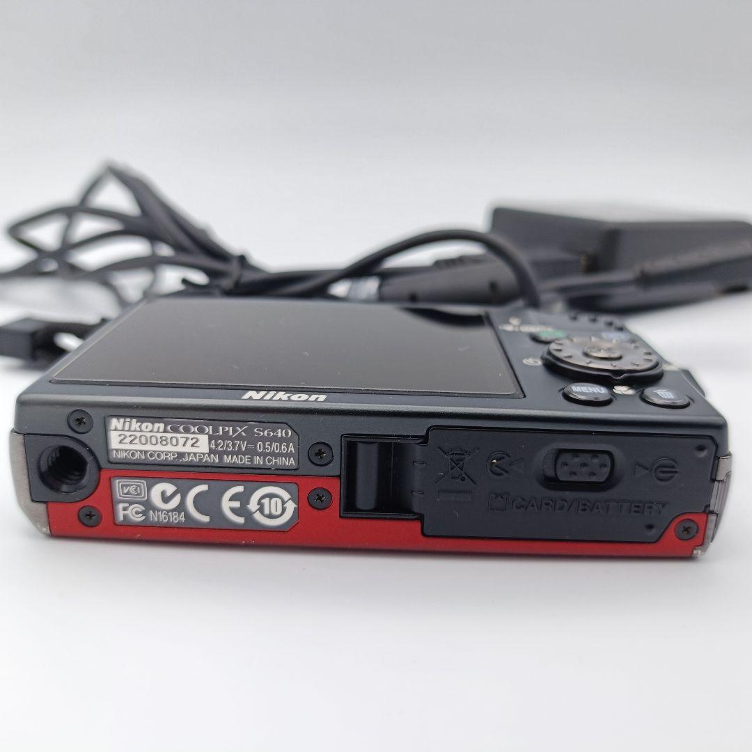 Nikon Coolpix S640 レッド