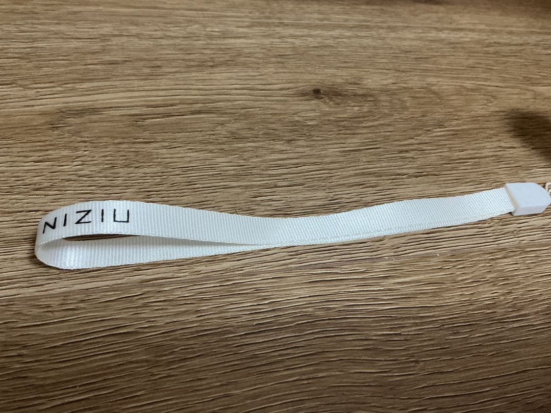 【送料無料・動作確認済み】NiziU OFFICIAL LIGHT STICK