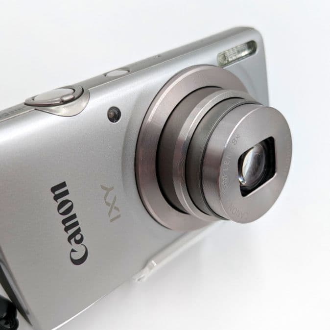 【極美品】Canon IXY 200 コンパクトデジタルカメラ コンデジ