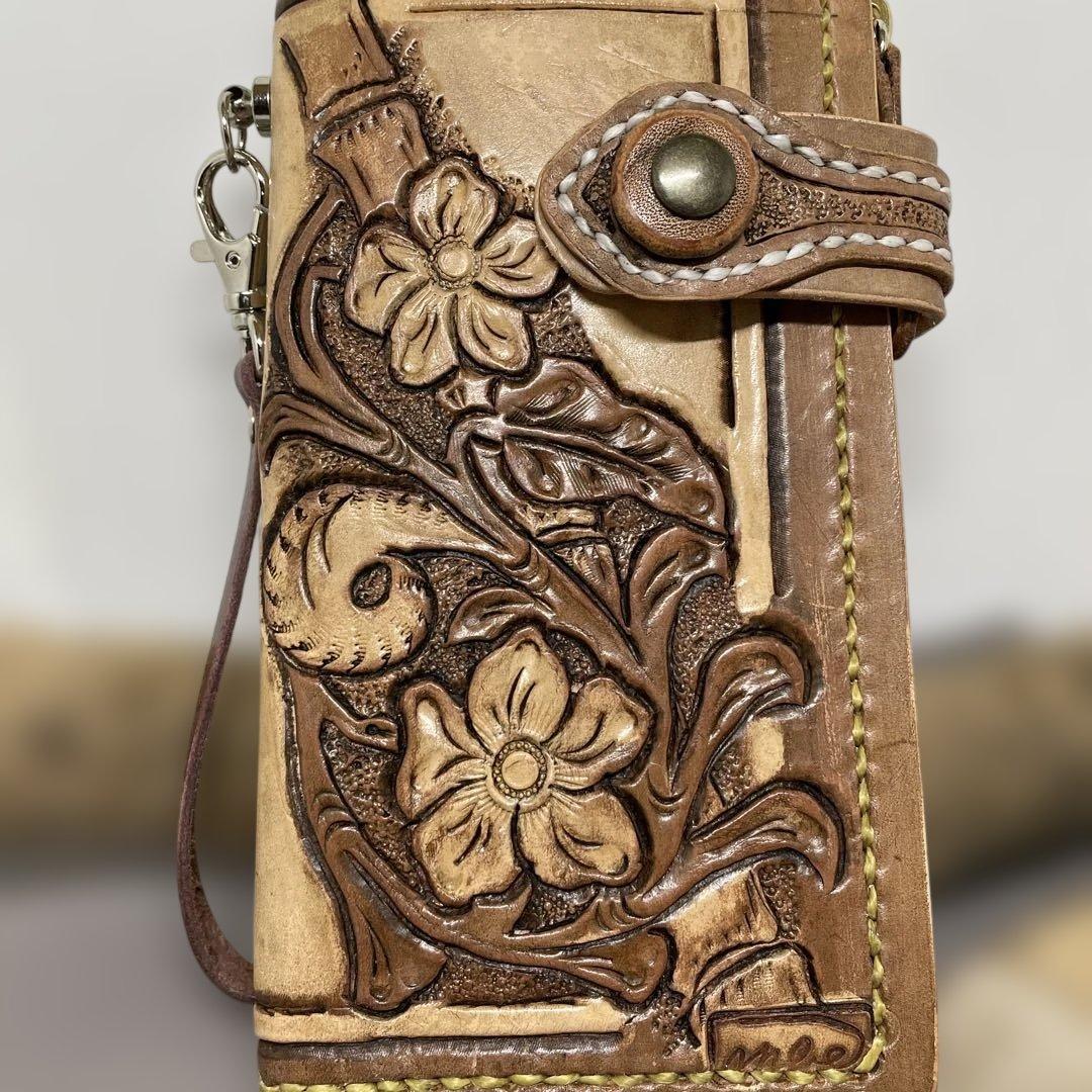 カービングベージュレザー長財布　手縫い