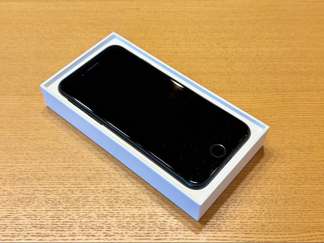 iPhone SE 第2世代 ブラック 本体 64GB