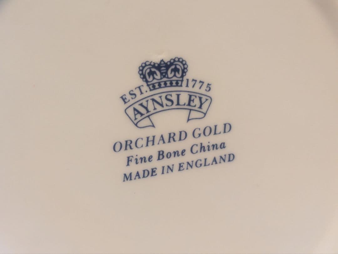 レア形‼️未使用／エインズレイ　オーチャードゴールド　ケーキプレート