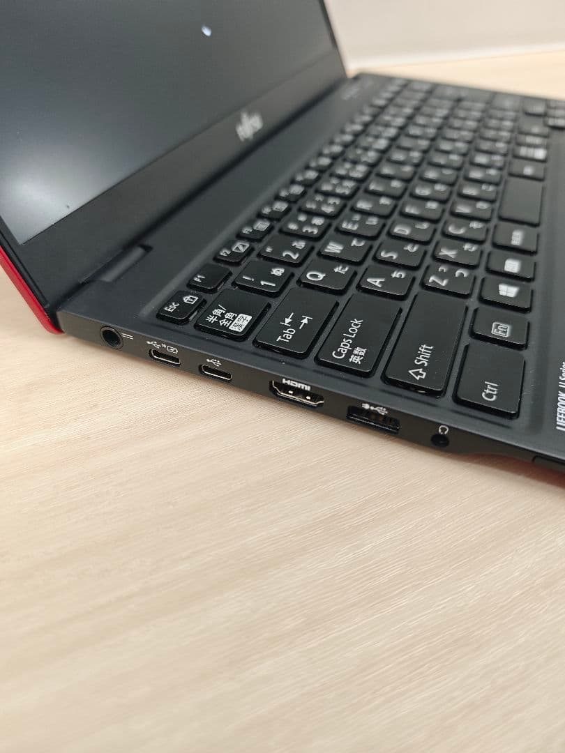 富士通 LIFEBOOK U939 i5 8GB Win11 256GB