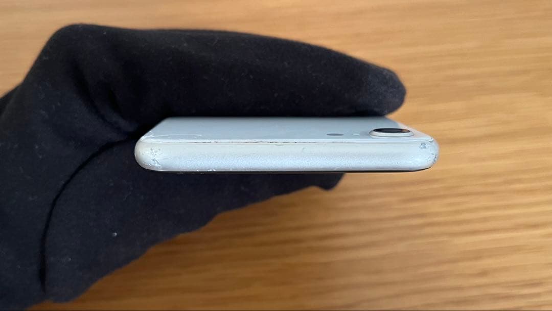 iPhone SE (第3世代) スターライト64GB 返品値下げ不可