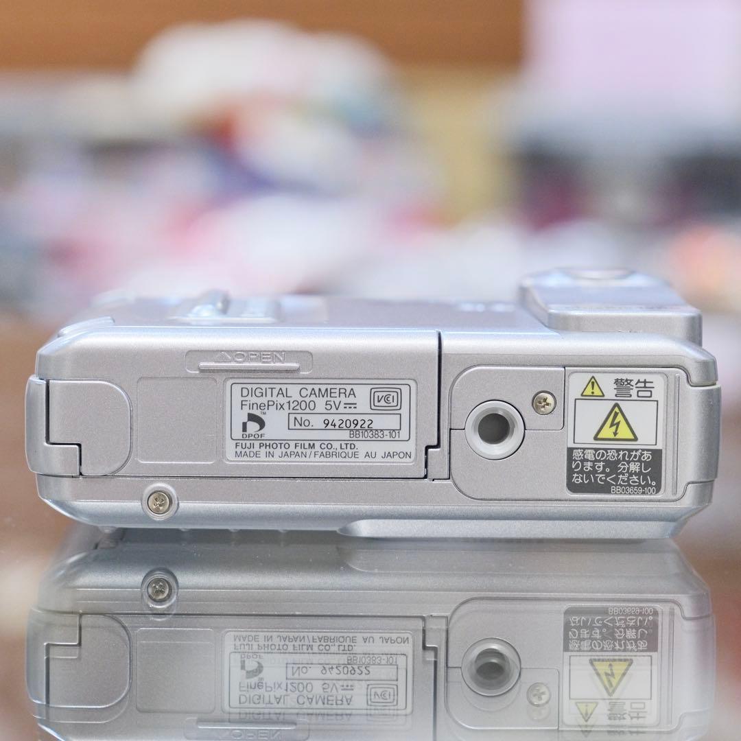 極美品！ 動作品 平成レトロ Y2K FUJIFILM FinePix 1200