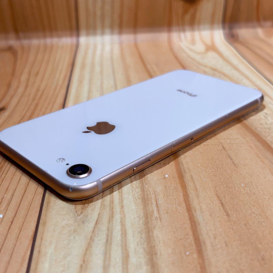 訳あり SIMフリー 本体 iPhone 8 64 GB ゴールド 091
