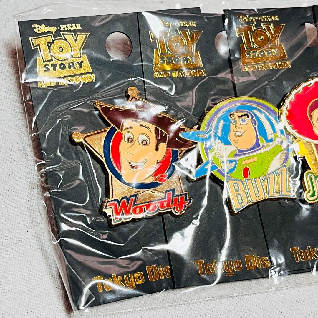 ディズニーランド　トイストーリー　ピンバッジ　セット　レア　希少