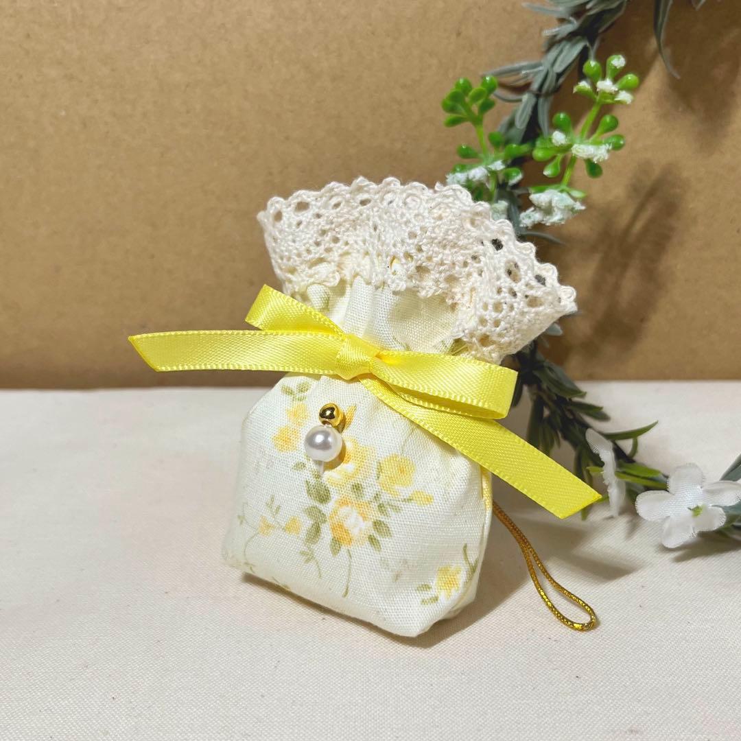 2405-67 ミニストラップサシェ 香り袋 黄ミニローズ SOLD→ご注文OK
