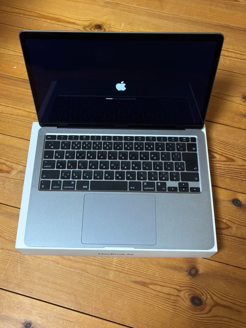 充電回数63回　M1 MacBook air 8GB SSD512GB