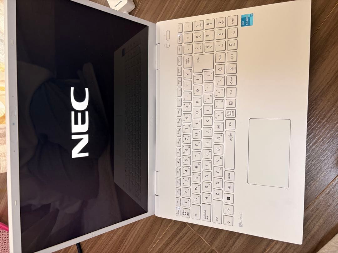 NEC ノートパソコン ホワイト ワイヤレスマウス付き