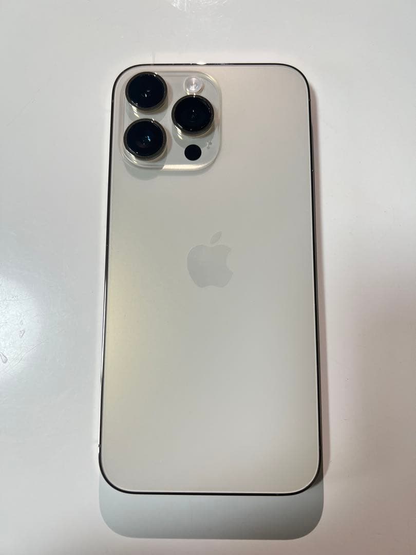 iPhone 14 Pro Max シルバードバイ版カメラ音無しダブルSIM