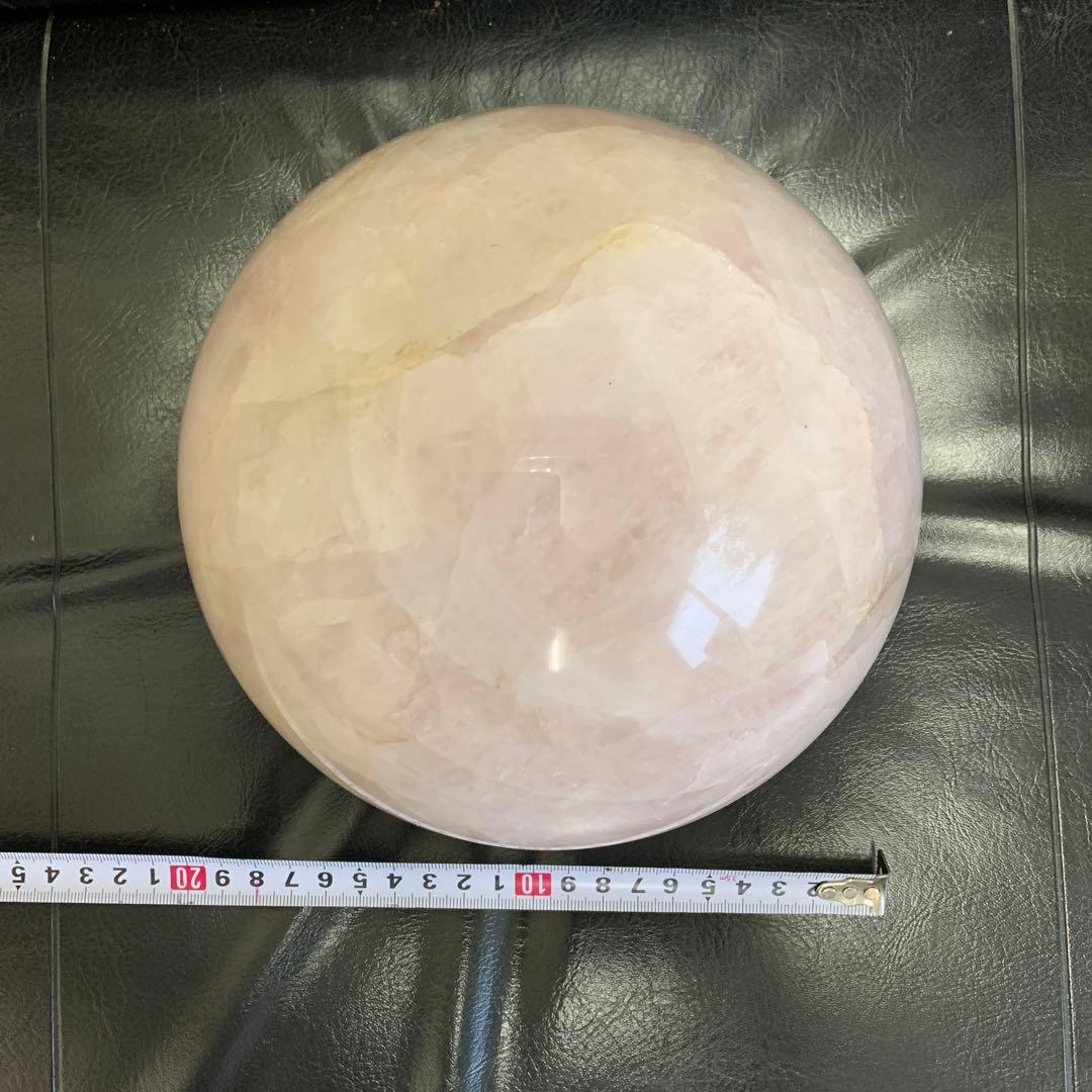 ローズクオーツ    水晶　天然石　原石　最大級径１８cm  重さ8.８kg