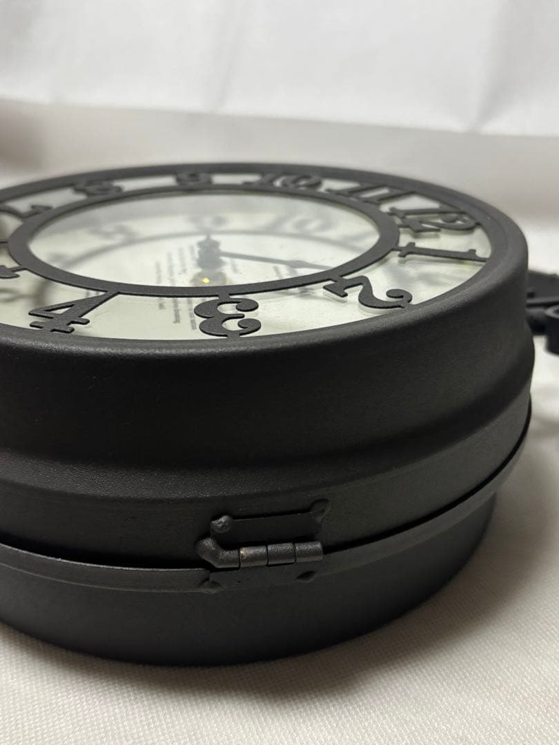 Comfortable 壁掛け時計　OLD STREET アイアン　両面時計