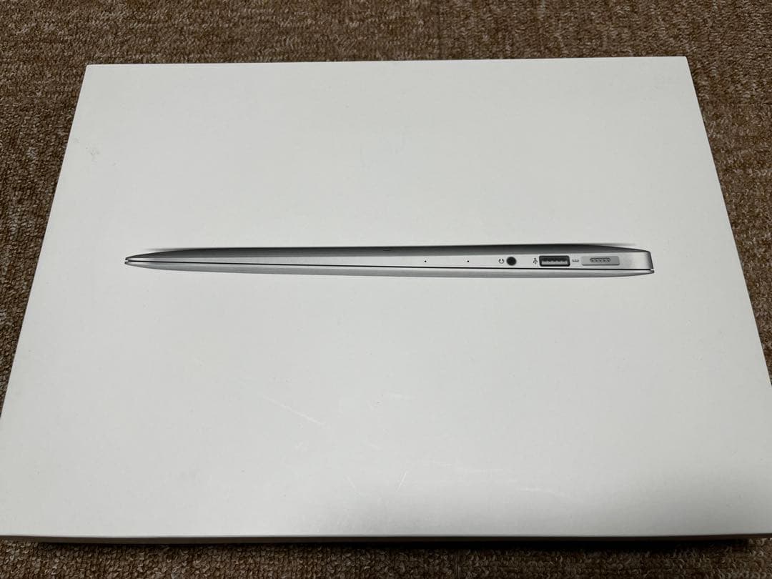 Apple MacBook Air 2017 13インチ シルバー