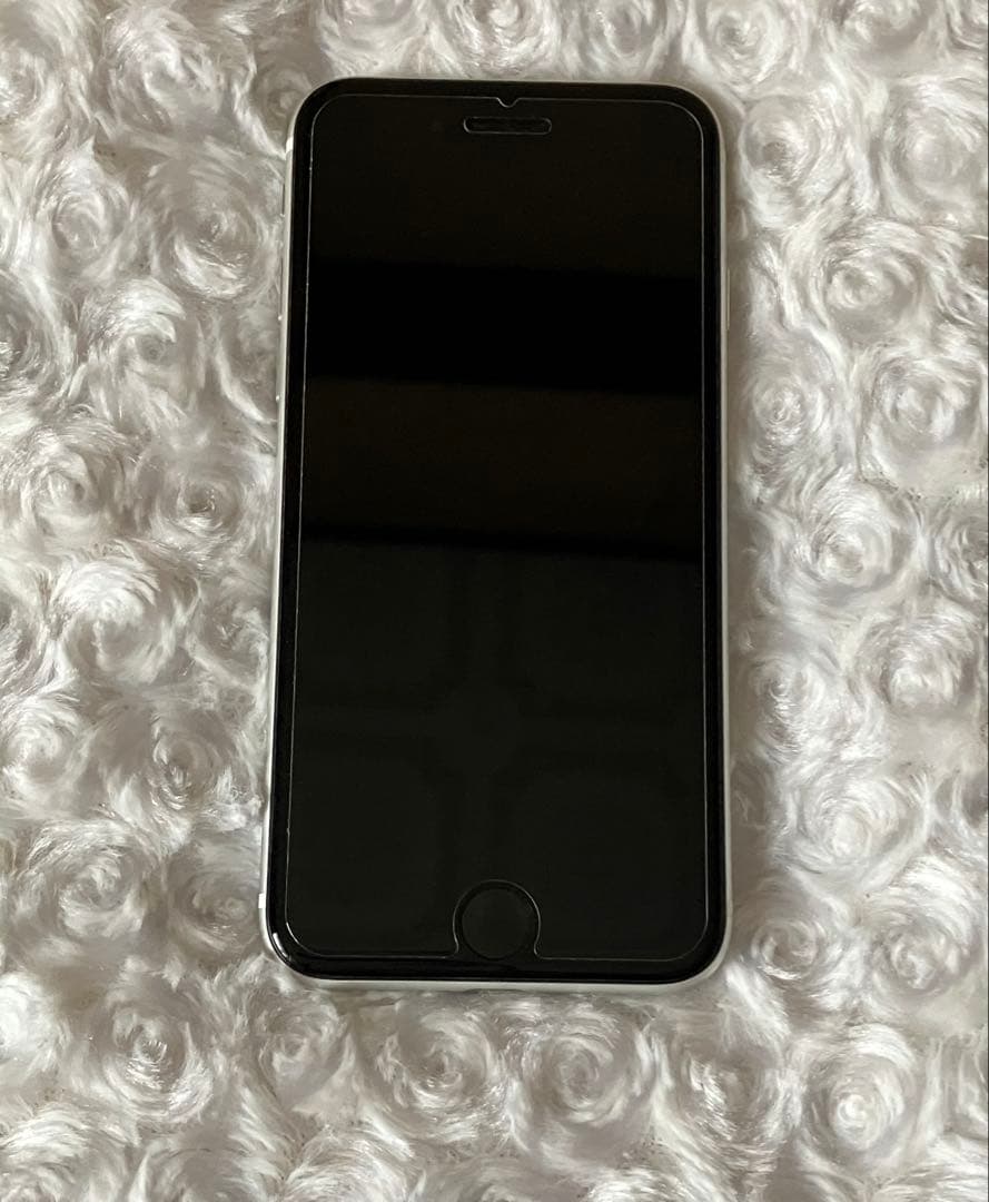 iPhone se2 本体のみ バッテリー最大容量80%以上 第2世代