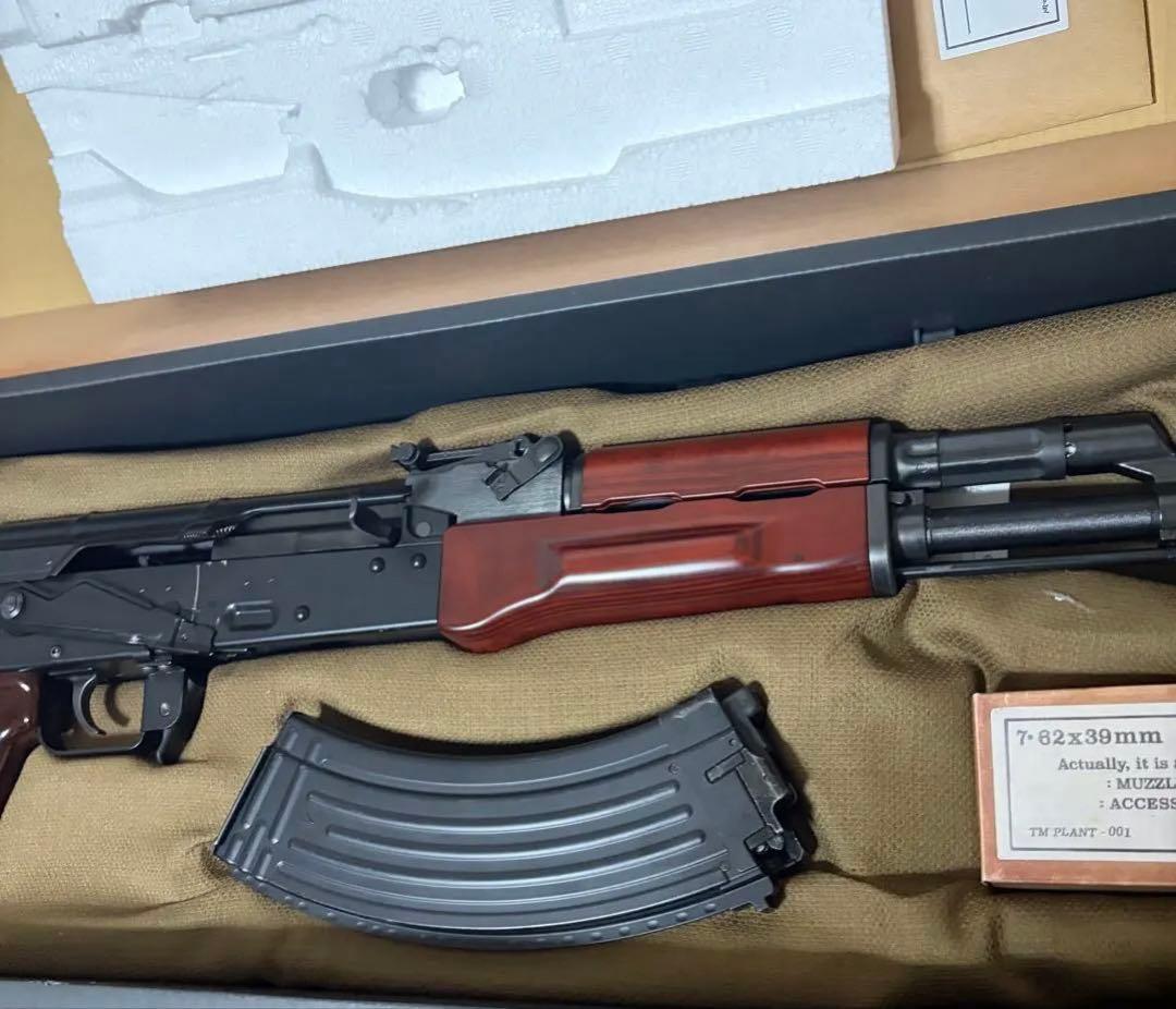 送料込！　美品　東京マルイ akm カスタム　ガスガン　ガスブローバック