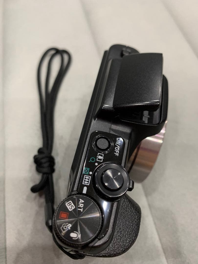 CASIO EXILIM EX-H60 24倍光学ズーム 16.1MP