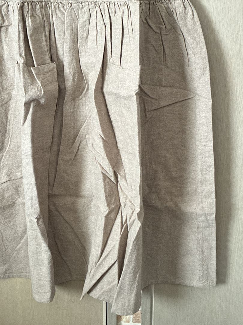 Samansa Mos2 's 綿麻ピンタックレースノースリエプロン