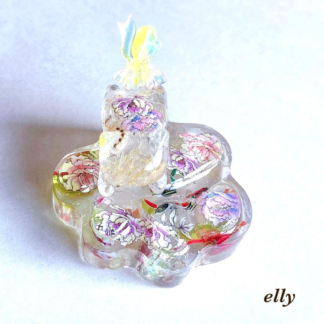 【fairy様】1659.天然石　水晶　和柄　じゃれ猫　レジン　キーホルダー
