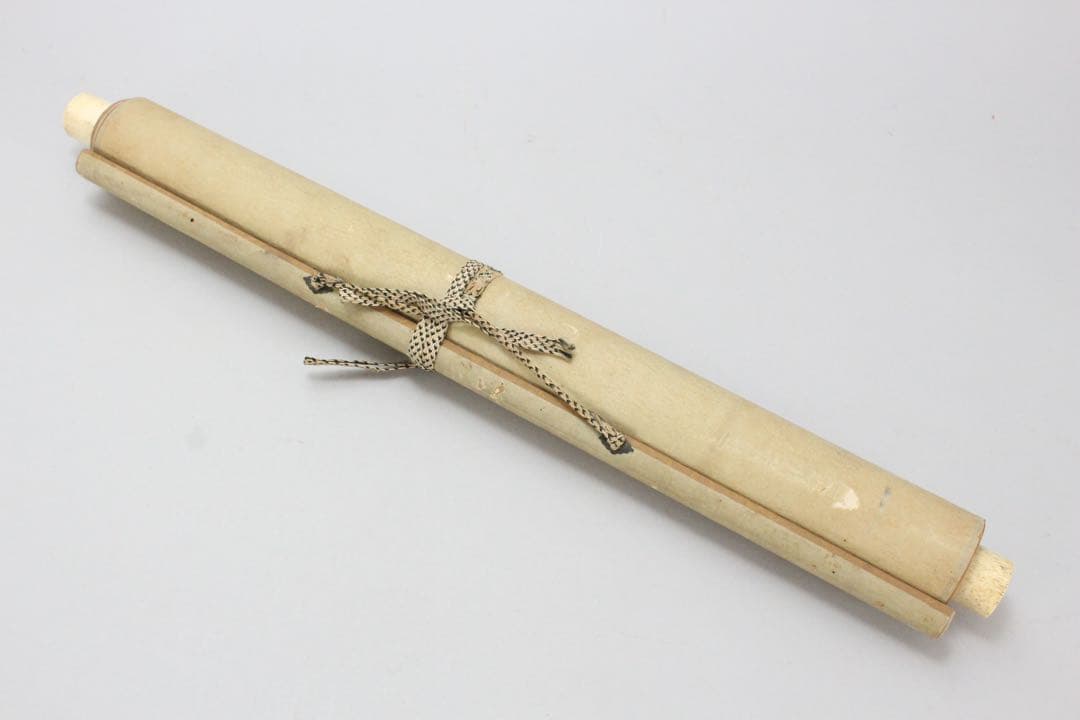 Ni5604 掛軸　在銘　伸祐　桜花双孔雀図　絹本着色　日本画　花鳥　送料無料