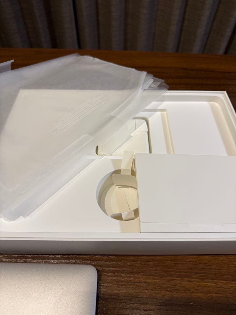 MacBook本体 Apple MacBook Pro 13